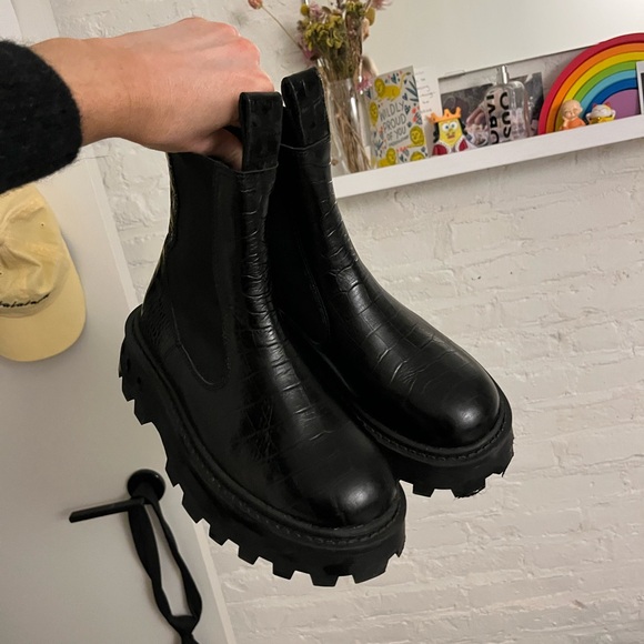 Simon Miller Leather Chelsea Boots - Picture 5 of 12